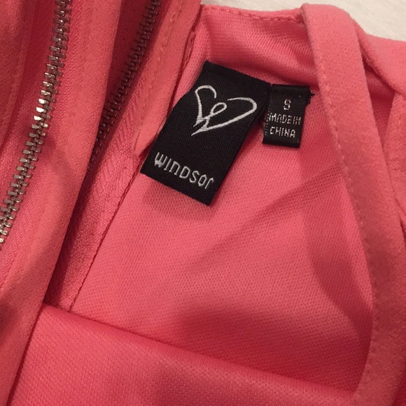 WINDSOR cut-out mini dress - Picture 3 of 3